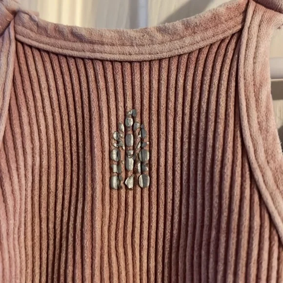 Free People Happiness Runs Crop Tank Soft Pink M/L - Picture 4 of 4